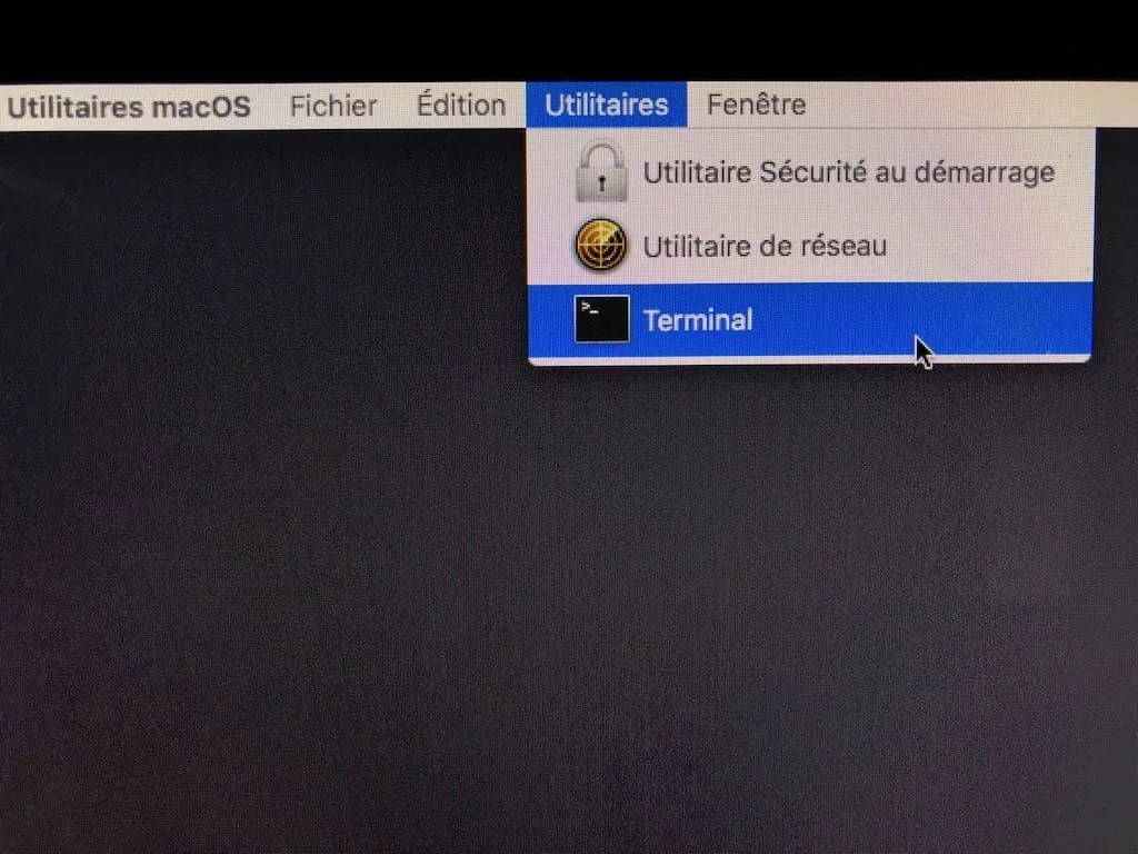Utiliser macOS High Sierra en 64-bits exclusivement 2 Utiliser macOS High Sierra en 64-bits mode recovery et Terminal