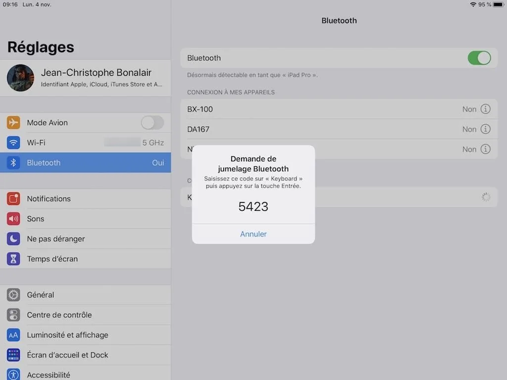 Connecter un clavier a son iPad jumelage bluetooth code