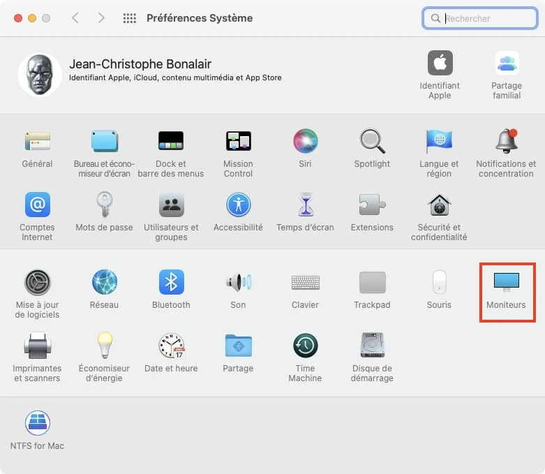 Commande universelle sur mac configurer