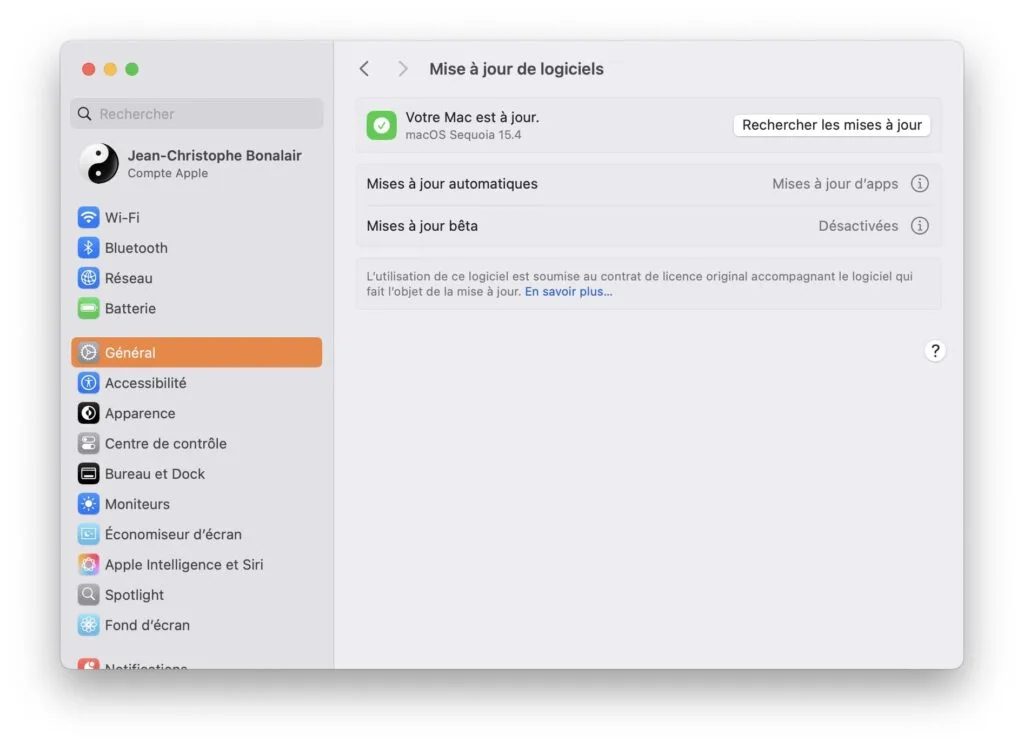 download macos sequoia 15.4